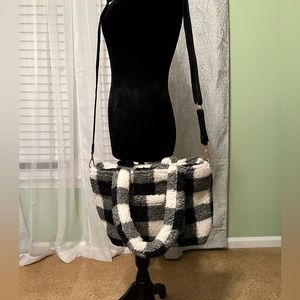 Fleece crossbody handbag